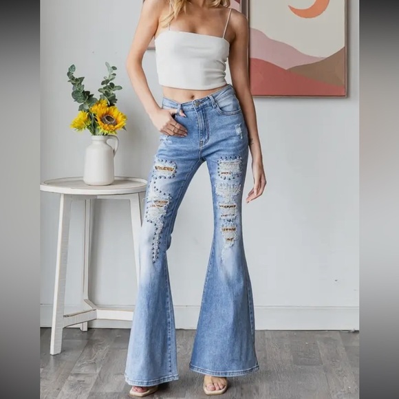 Oli and Hali Cheetah and Stud Light Wash Flare Jeans - Picture 1 of 4